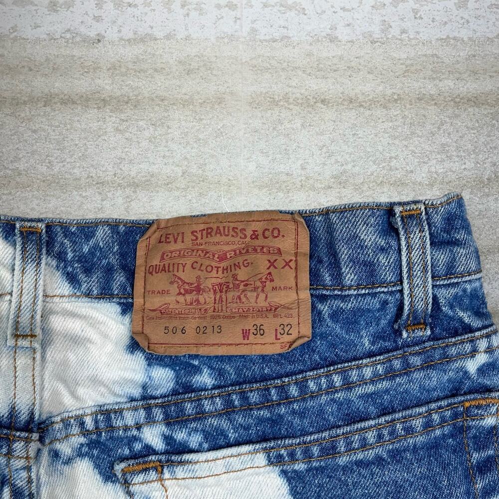 True Vintage 70s Levis Jeans 506 36x32 Straight Fit Acid Wash Made in USA Denim - Picture 4 of 7
